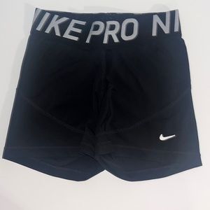 women’s nike pros
